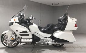 HONDA GL 1800 GOLD WING 2012 SC68