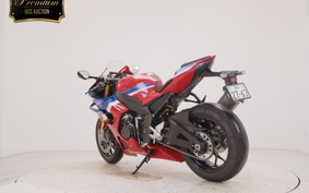 HONDA CBR1000RR RSP 2025 SC82