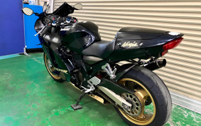KAWASAKI ZX 1200 NINJA R 2002 ZXT20B