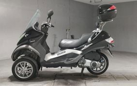 PIAGGIO MP3 250 LT ZAPM6410
