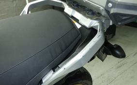 SUZUKI Vｽﾄﾛｰﾑ650XTA 2020 C733A