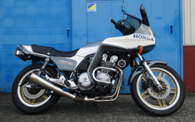 HONDA CB900 BOLDOR 2022 SC01