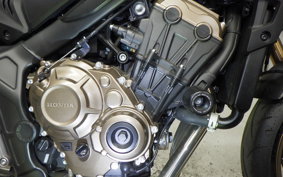 HONDA CB650R 2023 RH03