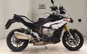 BMW S1000XR 2016