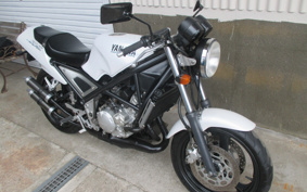 YAMAHA R1-Z 3XC