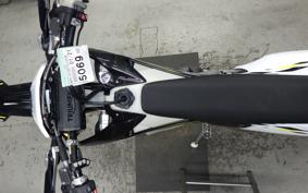 TRIUMPH TF250-E 2014