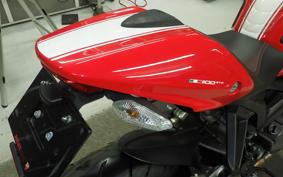 DUCATI MONSTER 1100 EVO 2012