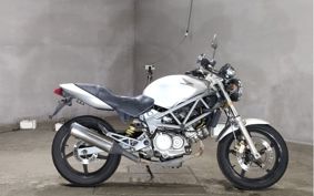 HONDA VTR 250 MC33