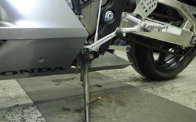 HONDA CBR1000RR 2005 SC57