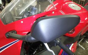 HONDA CBR600RR 2025 PC40