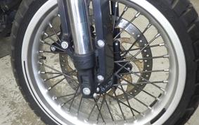 HUSQVARNA SVARTPILEN 401 2020