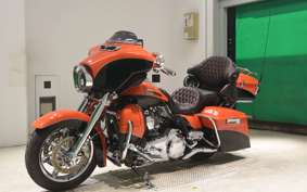 HARLEY FLHTCUSE 1800CVO 2011