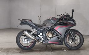 HONDA CBR400R NC56