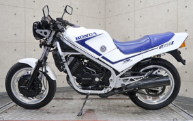 HONDA VT250Z MC08