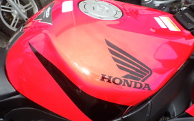 HONDA CBR1000RR