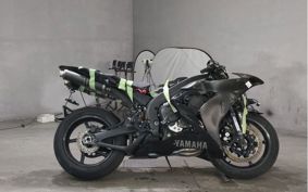 YAMAHA YZF-R1 RN15