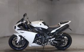 YAMAHA YZF-R1 RN23