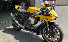 YAMAHA YZF-R1 2016 RN39