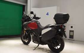 SUZUKI Vｽﾄﾛｰﾑ1000A 2014 VU51A