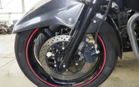 SUZUKI GSR250