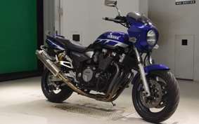 YAMAHA XJR1300 2001 RP03J