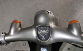 HONDA LITTLE CUB AA01