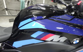 BMW M1000XR 2026