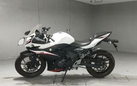 SUZUKI GSX250R DN11A