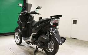 YAMAHA TRICITY 125 1994 SE82J