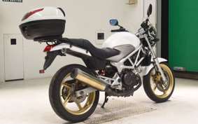 HONDA VTR 250 Gen. 2 MC33