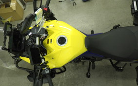 SUZUKI Vｽﾄﾛｰﾑ800DE 2024 EM1BA