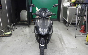 YAMAHA CYGNUS RAY ZR 2000