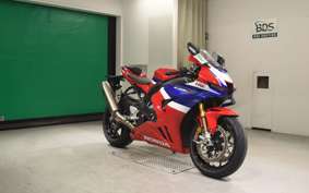 HONDA CBR1000RR RSP 2018 SC82