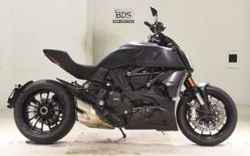 DUCATI DIAVEL 1260 2020