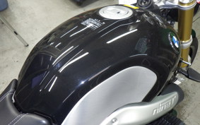 BMW R NINE T 2015