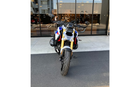 BMW R1300R 2026 0M51