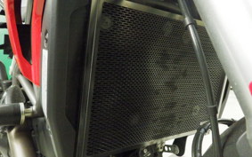 DUCATI HYPERSTRADA 820 2013