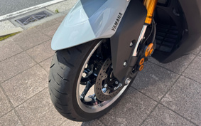 YAMAHA T-MAX 560 A TECHMAX 2025 SJ21J