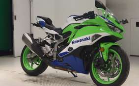 KAWASAKI ZX-4RR ZX400P