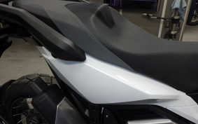 HONDA X-ADV 750 2025 RH21