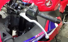 HONDA CBR600RR 2024 PC40