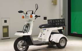 HONDA GYRO X 2013 TD02