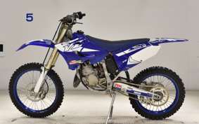 YAMAHA YZ125
