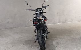 APRILIA SX 125 ..