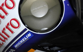 HONDA CBR600F GEN 3 2002 PC35
