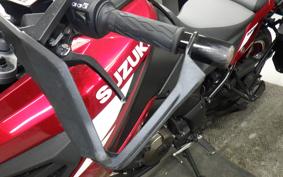 SUZUKI Vｽﾄﾛｰﾑ1050 2023