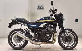 KAWASAKI Z900RS 2023 ZR900K
