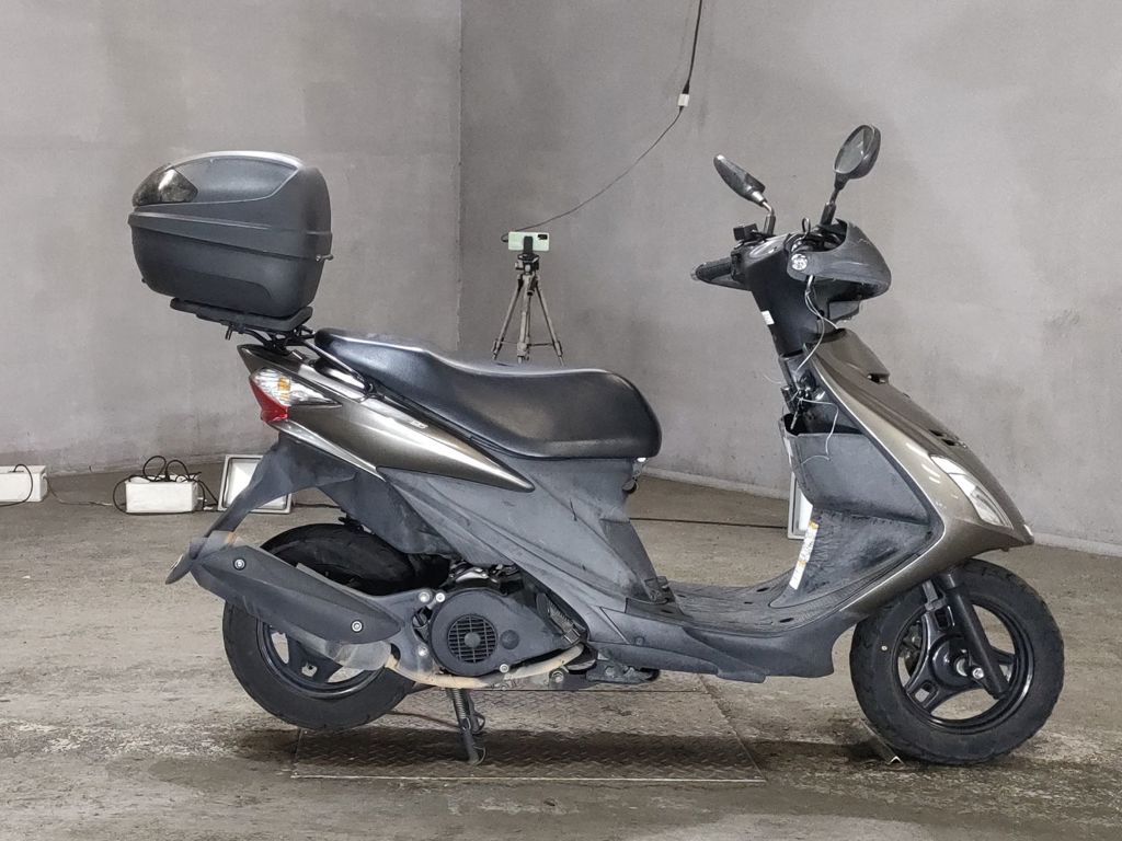 Фото Suzuki ADDRESS V125 с японского аукциона