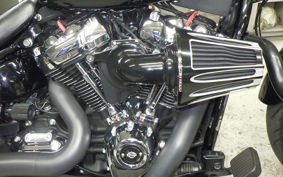 HARLEY FXBRS1870 2021