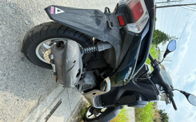 YAMAHA TRICITY 125 SE78
